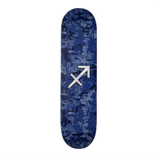 Schütze-Tierkreis-Symbol NavyDigital Tarnung Skateboard