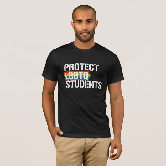 Schützen Sie LGBTQ Studenten - - LGBTQ berichtigen T-Shirt (Vorne ganz)