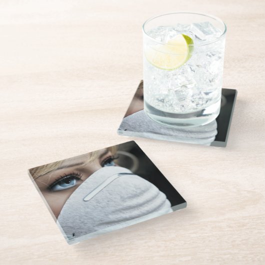 Schutzmaske Corona Glasuntersetzer (Schrägansicht)