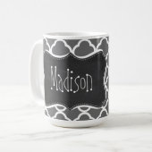 Schwaches graues Quatrefoil; Tafelblick Kaffeetasse (Vorderseite Links)