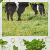 Schwallkühe, die im Lande gebrannt sind, Geschirrtuch (Gefaltet)