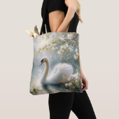 Schwan auf dem See Frühlingsblumenkunst Tasche (Von Nahem)