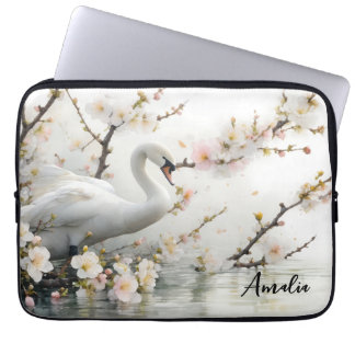 Schwan und Blütensee in Aquarell Laptopschutzhülle