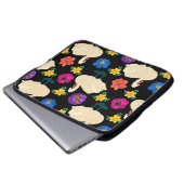 Schwäne, Blume, handgezeichnet schwarzer Hintergru Laptopschutzhülle (Vorne Knopf)