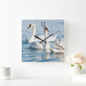 Schwäne Quadratische Wanduhr (Zuhause)