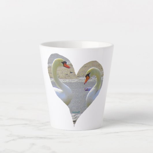 SchwanenLiebe - Milchtasse (Vorderseite)