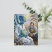 Schwangere Alien mit Flügeln in der WildField Surr Postkarte (Stehend Vorderseite)