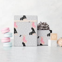 Schwangere Mama auf Polka-Punkten Geschenkpapier