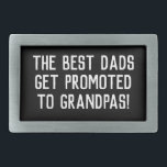 Schwangerschaft Ankündigung Promo Opa wird  Rechteckige Gürtelschnalle<br><div class="desc">Kann an Ihre Bedürfnisse angepasst werden,  um Ihren Anzug zu erfüllen. © Gorjo Designs. Made for you via the Zazzle plattform // Benötigen Sie Hilfe bei der Anpassung Ihres Designs? Andere Ideen got? Kontaktieren Sie mich (Zoe) direkt über den unten stehenden Kontaktknopf.</div>