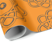 Schwarz auf orangefarbenen Atom-Symbolen Geschenkpapier (Rolleneckpunkt)