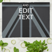 Schwarz auf Schwarz Behalten Ruhe holen Sie sich I Handtuch (Gefaltet)