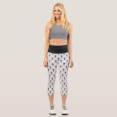 Schwarz auf weißem Art-Deko-Muster Capri Leggings (Vorderseite)