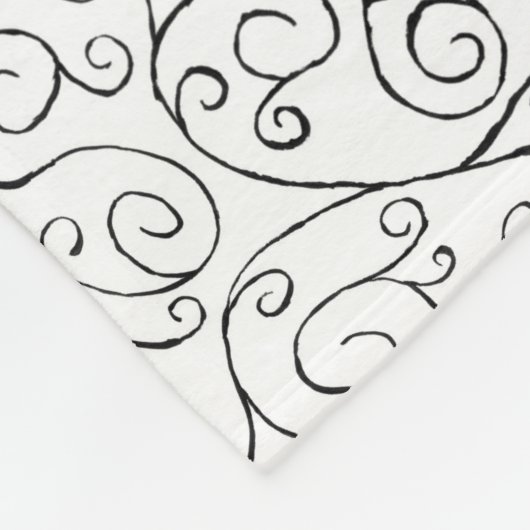 Schwarz auf weißem, handgemalten, kurvigem Muster Fleecedecke (Ecke)
