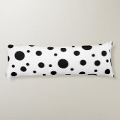 Schwarz auf weißem Polka-Dot-Muster Seitenschläferkissen (Rückseite)