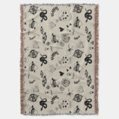 Schwarz & Beige Hand Dragezeichnetes Tattoo-Muster Decke (Vorderseite Vertikal)