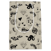 Schwarz & Beige Hand Dragezeichnetes Tattoo-Muster Mittlere Geschenktüte (Vorderseite)