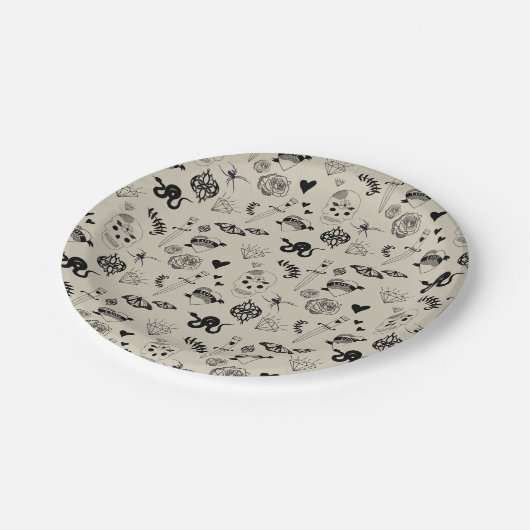 Schwarz & Beige Hand Dragezeichnetes Tattoo-Muster Pappteller (Schrägansicht)