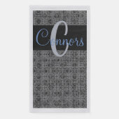 Schwarz Blau X's and O's Pattern Gray Monogram Serviette (Vorderseite)