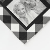 Schwarz-Buffalo-Karierter Monogrammname Fleecedecke (Ecke)