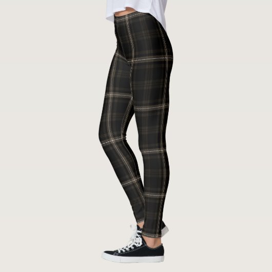Schwarz, DARK Brown, Weiß, Schwarzer Tartan Leggings (Links)