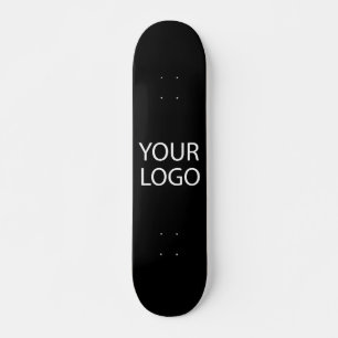 Schwarz des Firmenlogos hinzufügen Skateboard