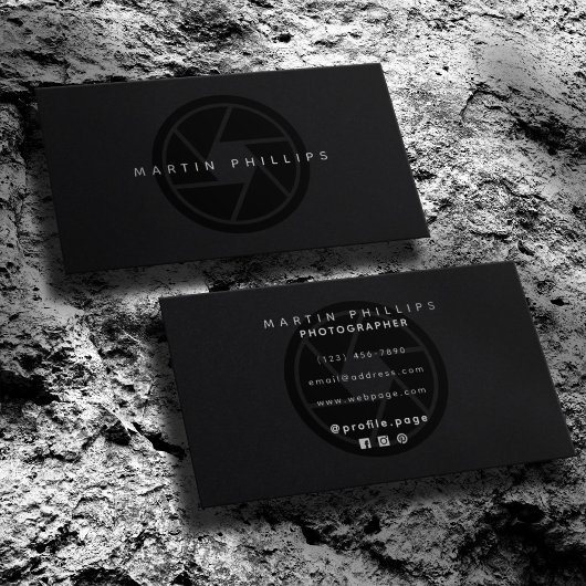 Schwarz-elegantes Kamera-Objektiv Foto und Video Visitenkarte