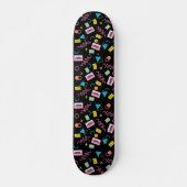 Schwarz farbenfrohe 80er Jahre Retro-Muster Skateboard (Vorne)