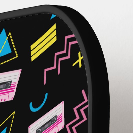 Schwarz-farbige Achtzigerjahre-Muster Pickleball Schläger (Linke Seite)