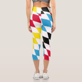 Schwarz-Gelb-Blau-Bayern Diamantfarben-Muster Capri Leggings (Rückseite)