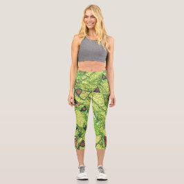Schwarz-gelber bemalter Vulkangestein zeichnend Capri Leggings
