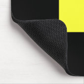 Schwarz-gelbes Karomuster Mousepad (Ecke)