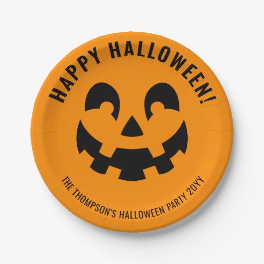 Schwarz glückliche Halloween Kürbisfaceform auf Or Pappteller (Vorderseite)