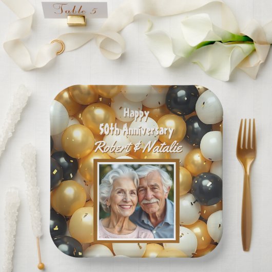Schwarz-Gold-Ballons | Personalisierter Jahrestag Pappteller (Hochzeit)