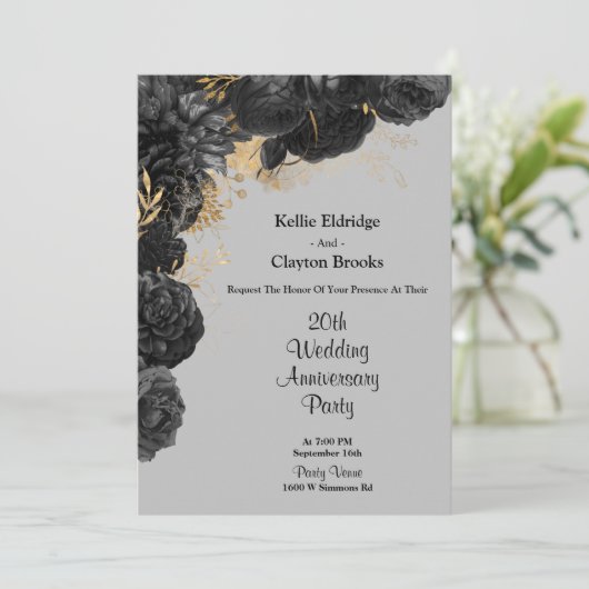 Schwarz-Gold-Blumen-Hochzeitstag-Party Einladung (Stehend Vorderseite)