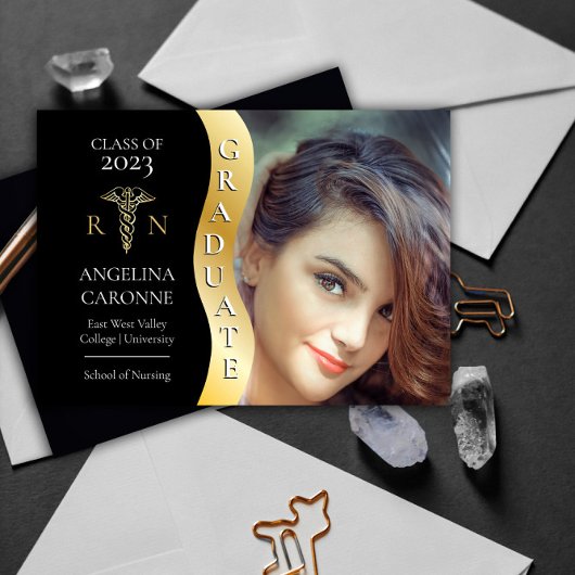 Schwarz |Gold Graduate Wave Caduceus RN Nursing Gr Ankündigung