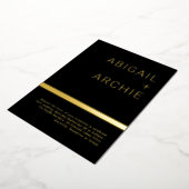 Schwarz & Gold Moderne Minimalistische Hochzeit Go Folieneinladung (Gedreht)