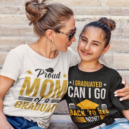 Schwarz-Gold-Proud-Mama eines Absolventen T-Shirt