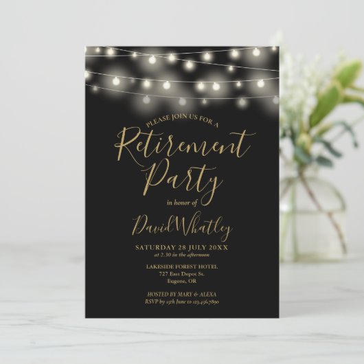 Schwarz-Gold-String-Lights-Rente-Party Einladung (Stehend Vorderseite)