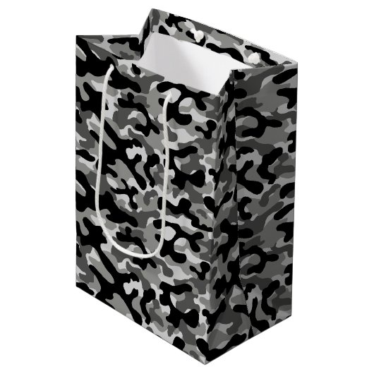 Schwarz Grau Camouflage-Muster Mittlere Geschenktüte (Vorderseite Schrägansicht)