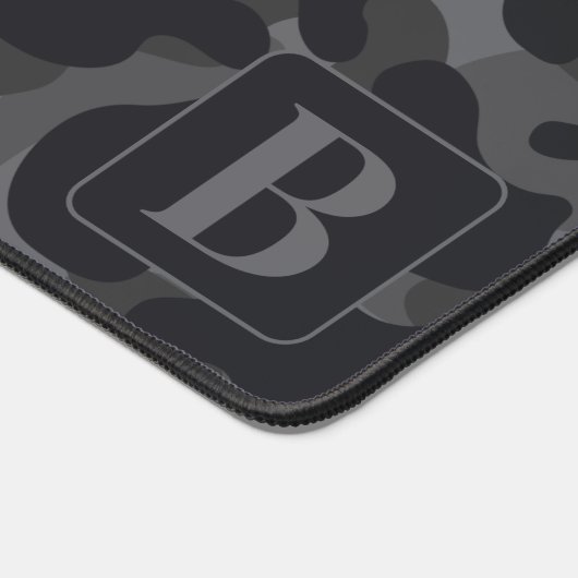 Schwarz-Grau-Camouflage Personalisiert Monogram Ca Schreibtischunterlage (Ecke)