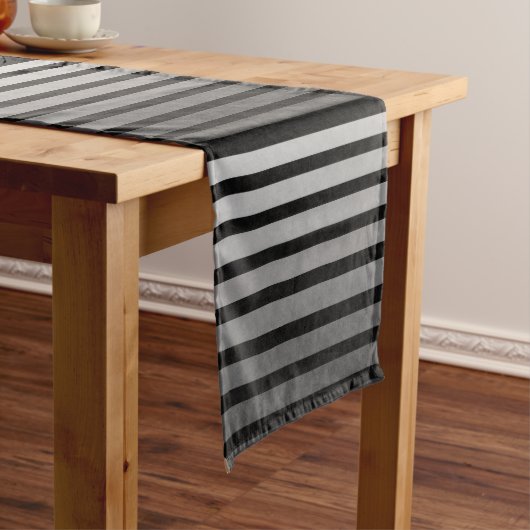 Schwarz-Grau-Camouflage Texturierte Streifen Kurzer Tischläufer (Beispiel)