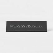 Schwarz-Grau-Script-Handschriftname Minimalistisch Schreibtischnamensplakette (Vorderseite )