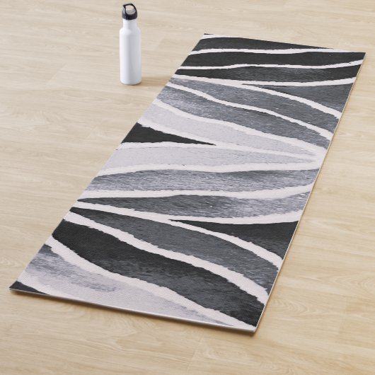 Schwarz-, Grau- und Weißtöne Yogamatte (Beispiel)