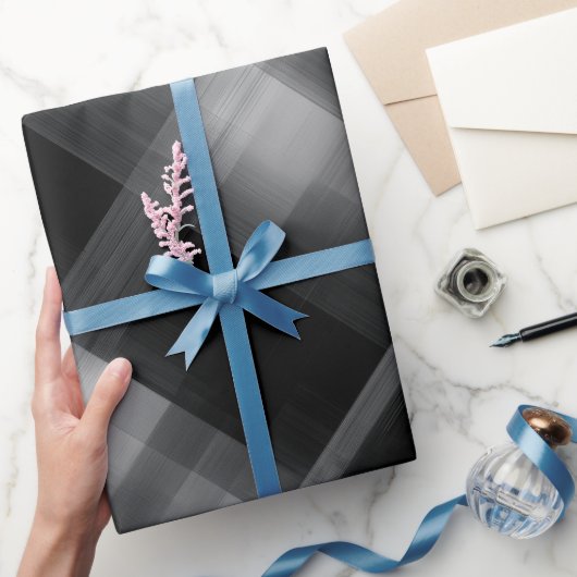 Schwarz Grau Urban Rauch Karomuster Geschenkpapier (Schenken)