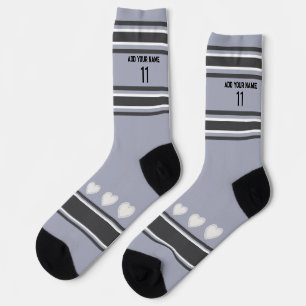 Schwarz, grau, weiß - Name Nummer Herz Socken