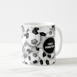 Schwarz graue Fußballbälle Mannschaftsfarben Train Kaffeetasse