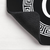 Schwarz-Griechischer Schlüsselrahmen, erstes Monog Mousepad (Ecke)