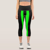 Schwarz-Grün-Welle Capri Leggings (Vorderseite)