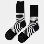 Schwarz + Horizontale Streifen Socken (Linkes Detail)