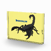 Schwarz-hungriges Skorpion Cartoon Illustration Fotoblock (Rechts)